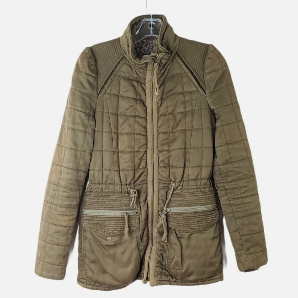 Wilfred army green coat. Perfect condition. Sz 4